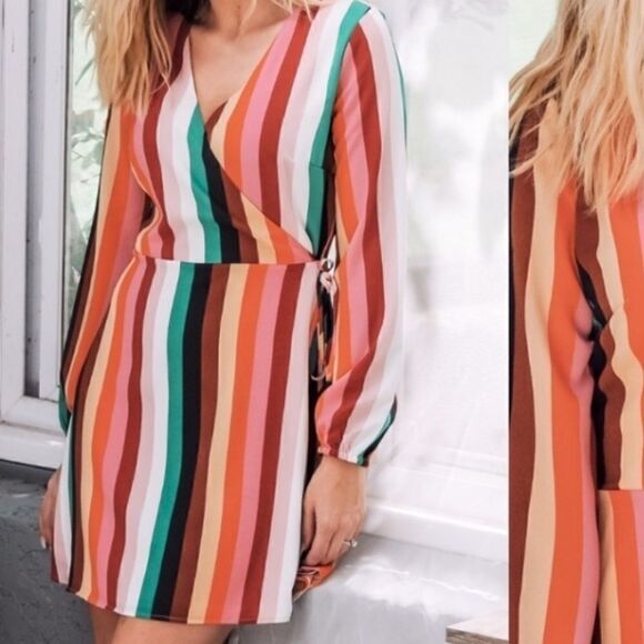 Striped Wrap  Dress‎ - Picture 5 of 16